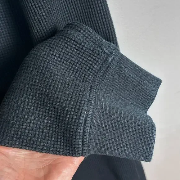 Theory shirt men's Medium thermal waffle henley black cotton